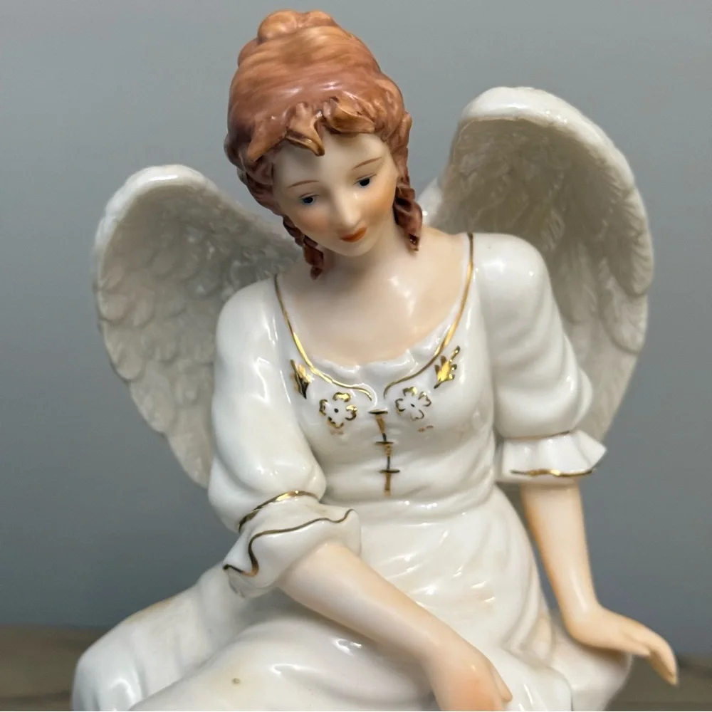 O'Well Angel & Cherub W/Bird~Lyre Porcelain Figurine Ivory & Gold